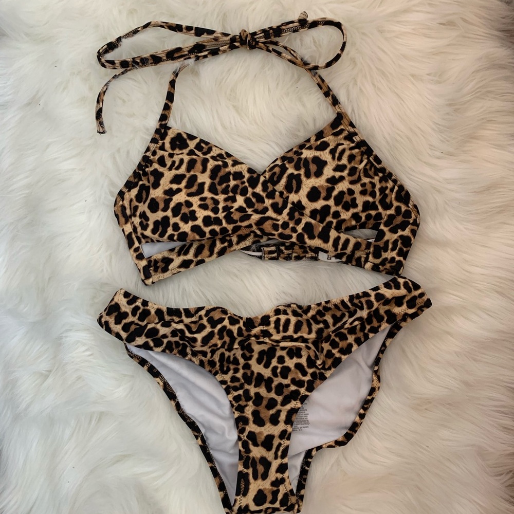 VS Pink Cheetah Print Wrapped Bikini